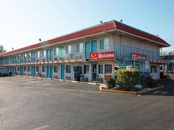 America'S Best Travel Inn Reno Extérieur photo