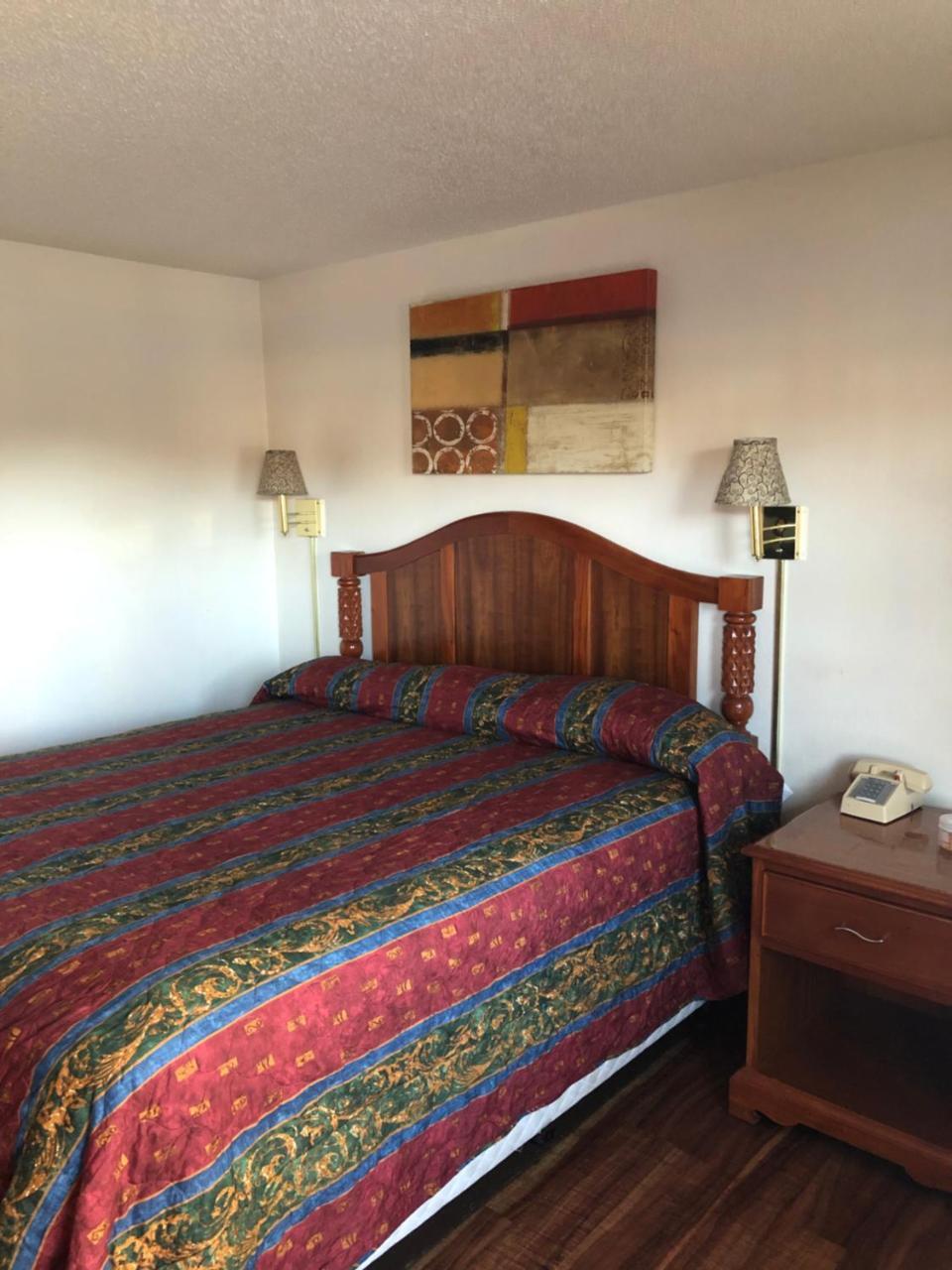America'S Best Travel Inn Reno Extérieur photo